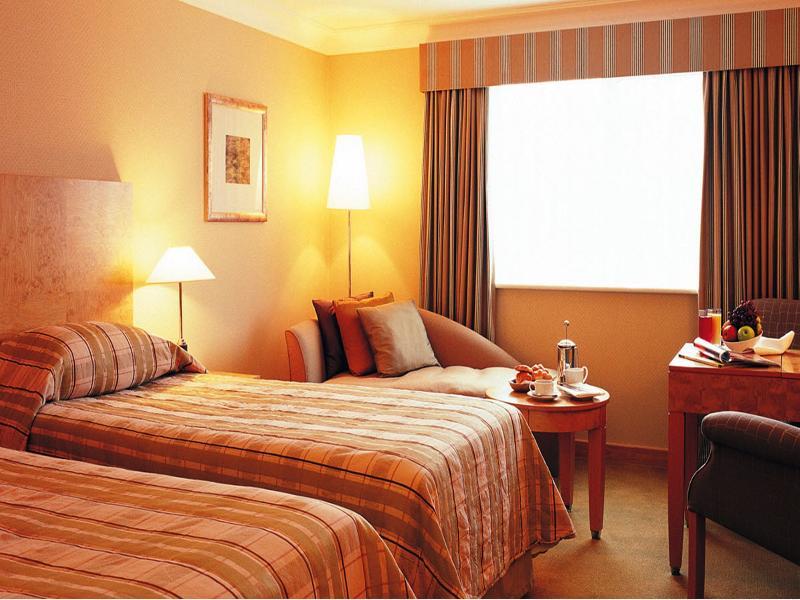 Regency Park Hotel, Health Club & Spa ثاتشام المظهر الخارجي الصورة