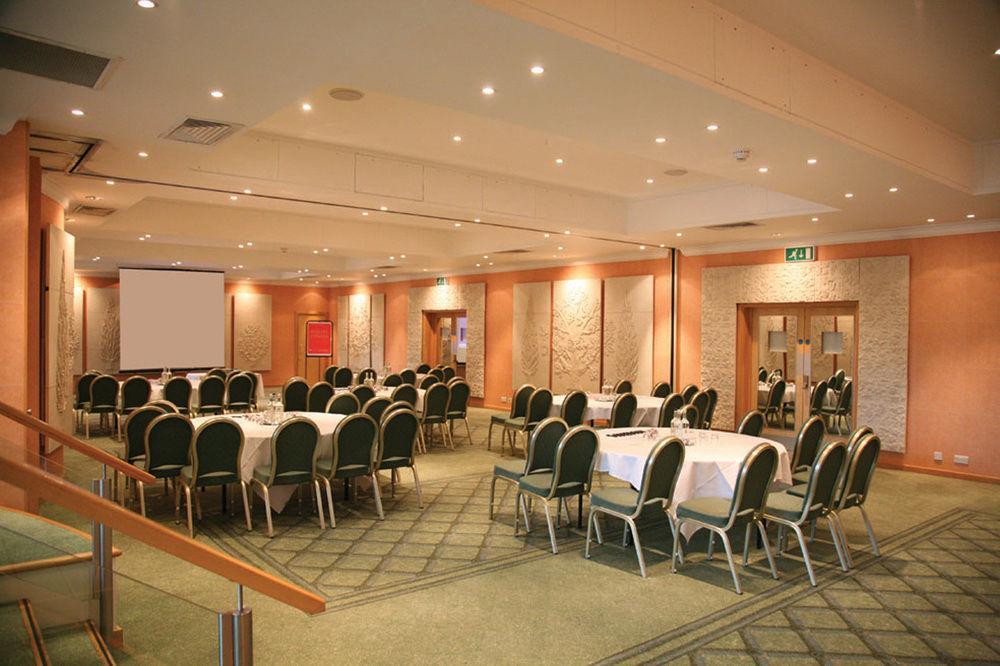Regency Park Hotel, Health Club & Spa ثاتشام المظهر الخارجي الصورة