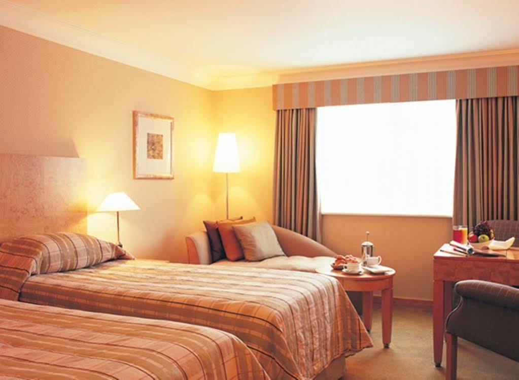 Regency Park Hotel, Health Club & Spa ثاتشام المظهر الخارجي الصورة